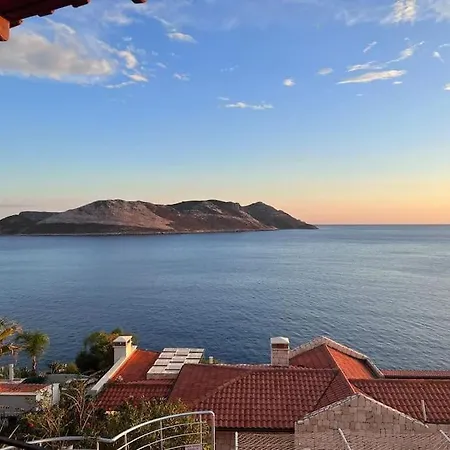 Havuzbasi, Deniz-bahce-meis Manzarasi, Loveboat Holiday home Kas